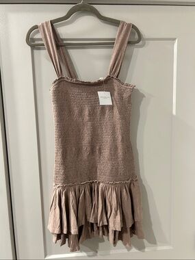 American Eagle Outfitters Tan Smocked Midi Dress with Ruffle Hem 🔥🔥